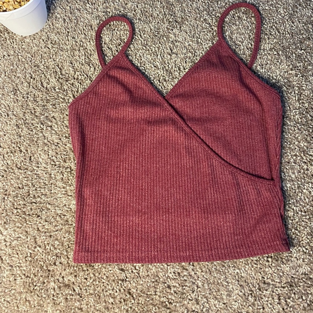 String Crop Top - Picture 3 of 4